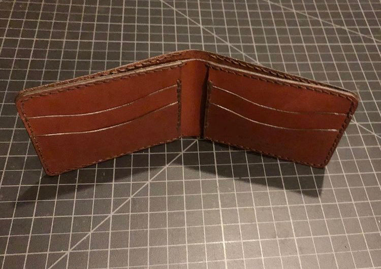 Hemlock | Traditional Bi-Fold Wallet